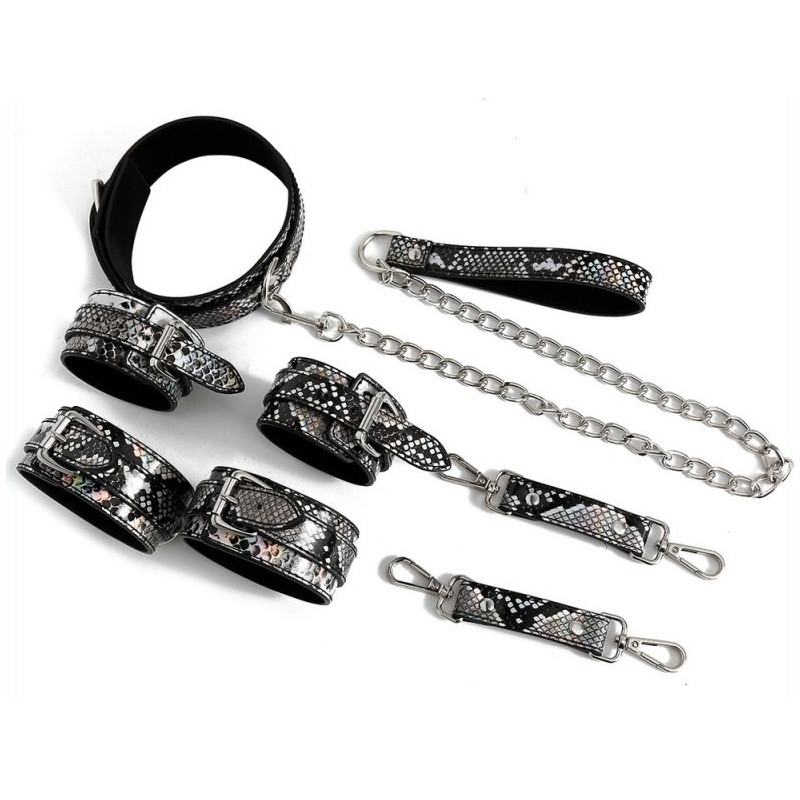 SM Fantasy Kit Sm Snakine Collier et Menottes Noir-Argentés